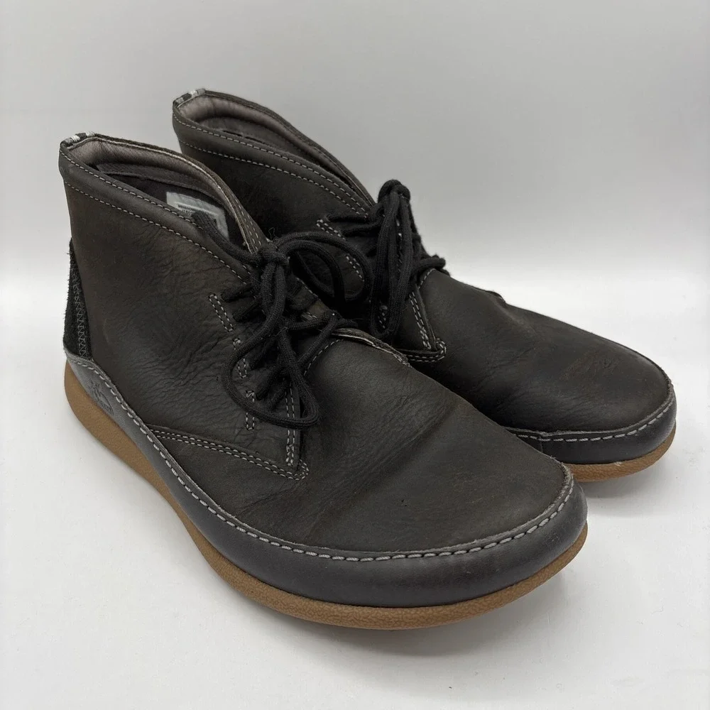 Chaco Montrose Chukka Boots Dark Brown Leather Lace Up Round Toe Men's Size 8.5